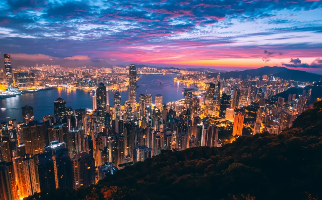 NoTravelNoParty - background Hong Kong