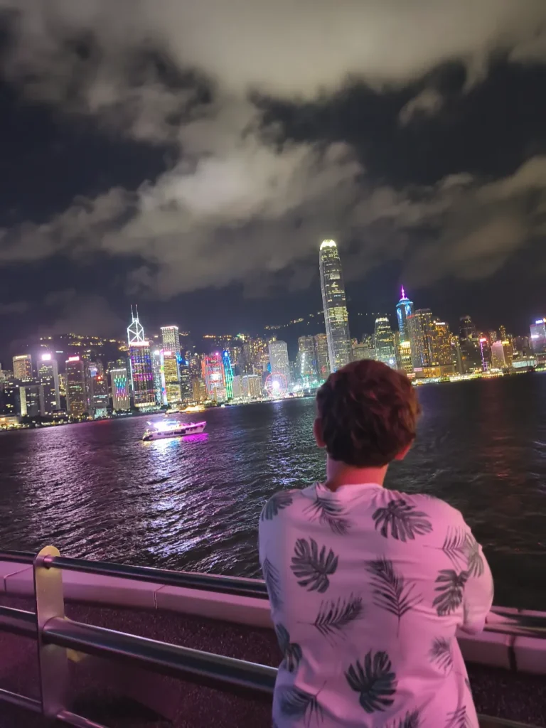 NoTravelNoParty - Hong Kong 9